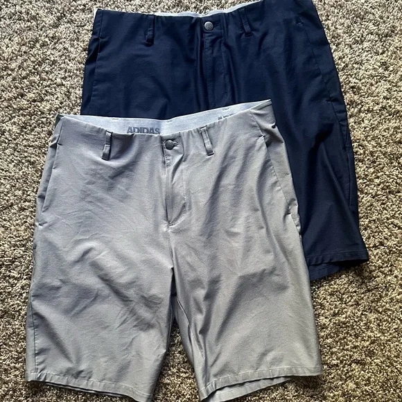 Bundle 2 men’s *ADIDAS Golf* stripes wicking casual golf ⛳️ shorts - 33 - nice! - Picture 2 of 4